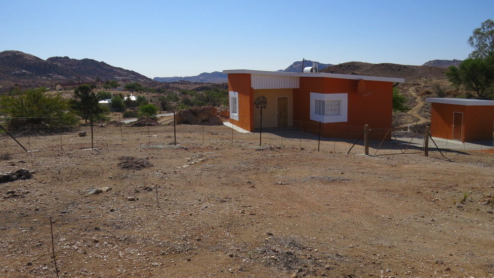 Appartement Orange House Self Catering à Aus Extérieur photo