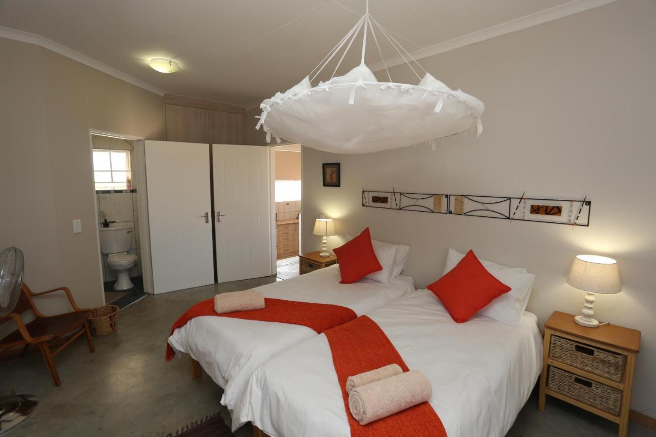 Appartement Orange House Self Catering à Aus Extérieur photo
