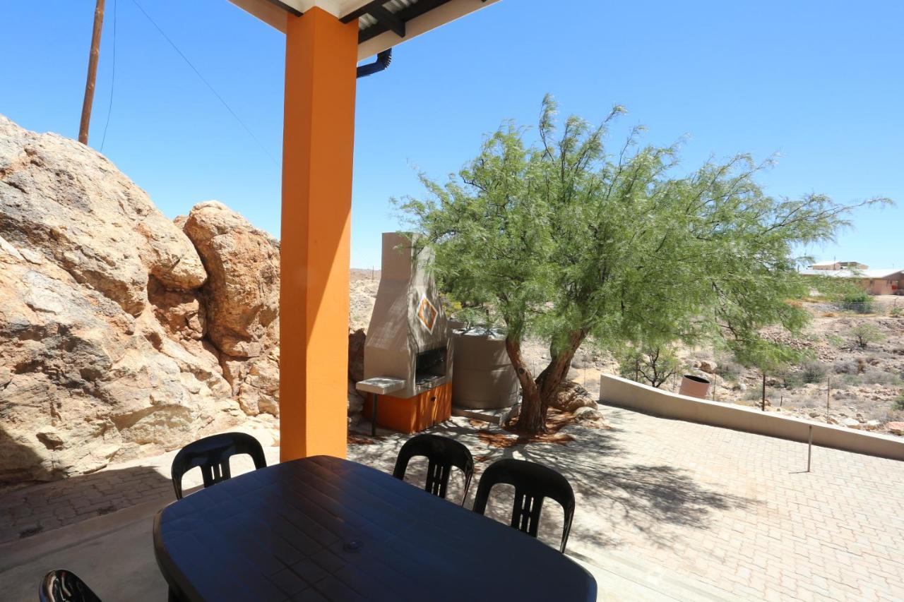 Appartement Orange House Self Catering à Aus Extérieur photo