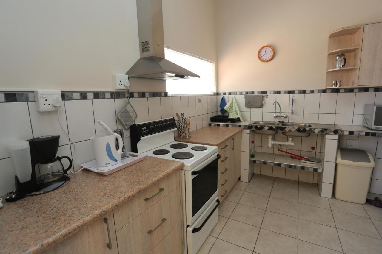 Appartement Orange House Self Catering à Aus Extérieur photo