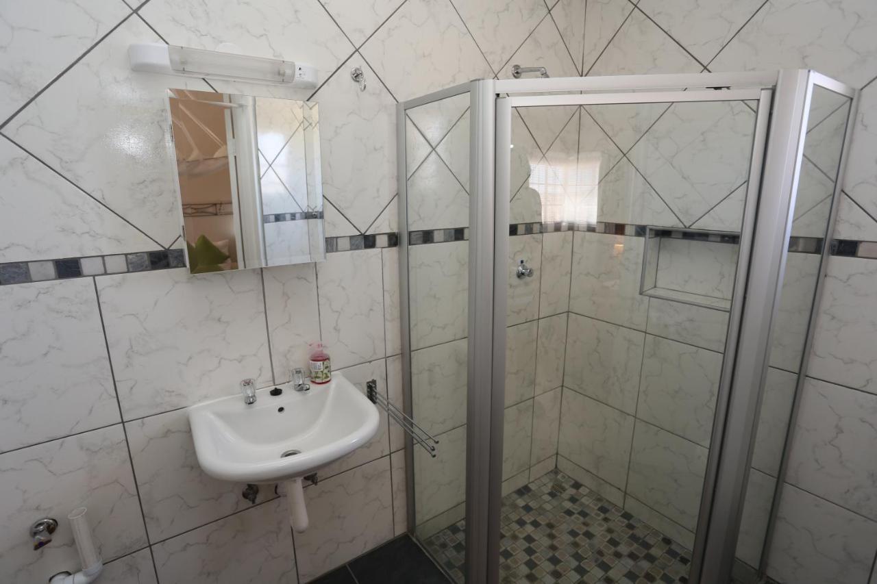 Appartement Orange House Self Catering à Aus Extérieur photo
